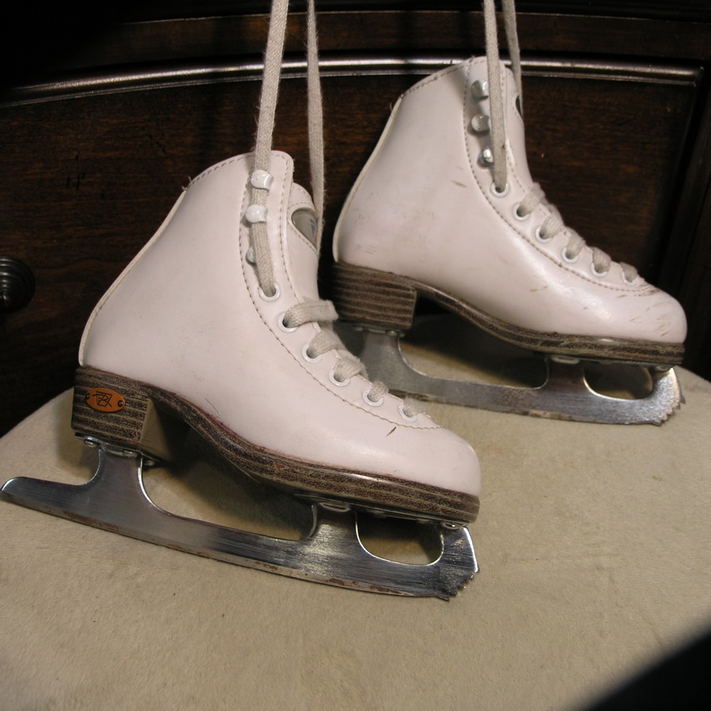 REIDEL JUNIOR 10 FIGURE SKATES